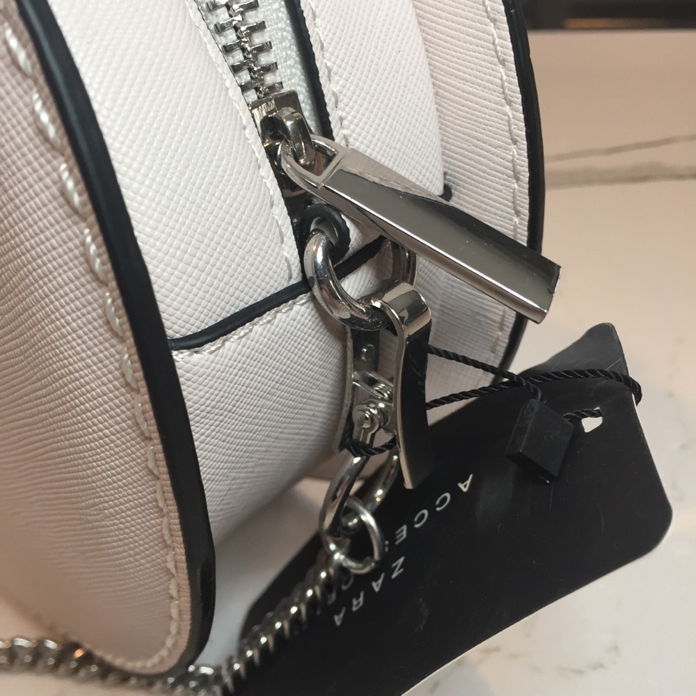 Sold on Merc@ar! - Picture 4 of 8